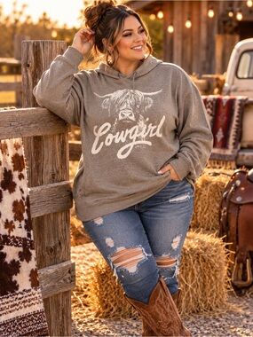 Threadfast Cowgirl Highland Cow Graphic Hoodie – Gray XL – New